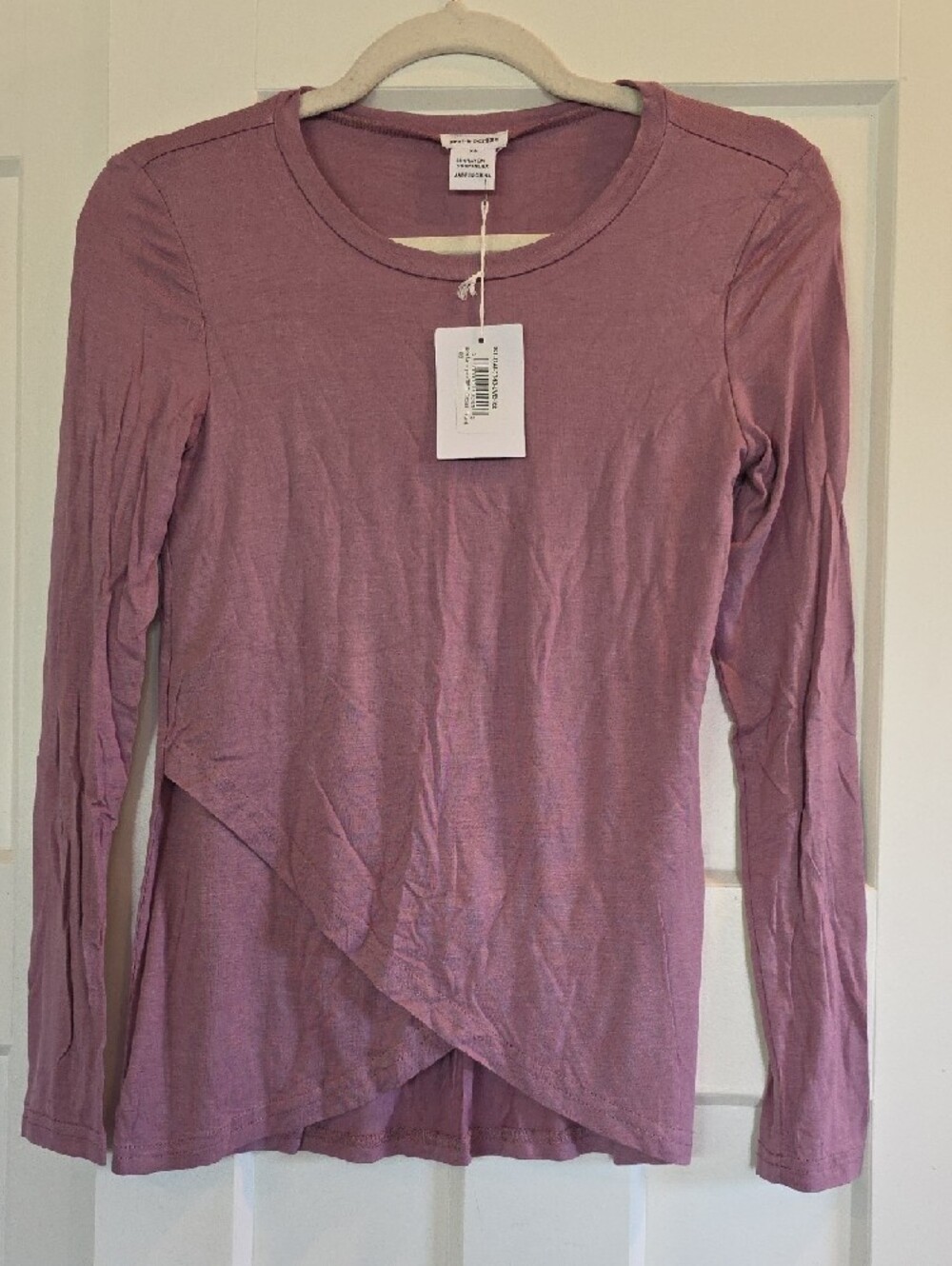 fun 2 fun Striped Black & White and Mauve Tops - Women's Lot - Picture 2 of 9
